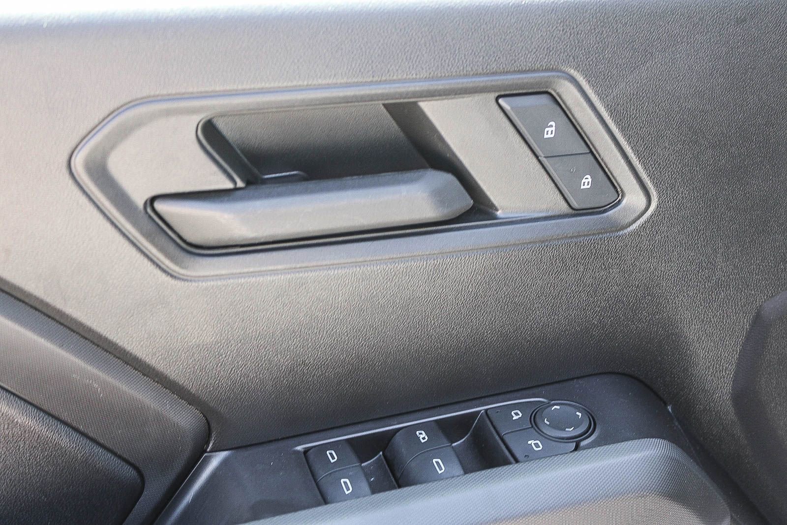 Used 2024 Chevrolet Colorado Trail Boss w/ Technology Package image 19