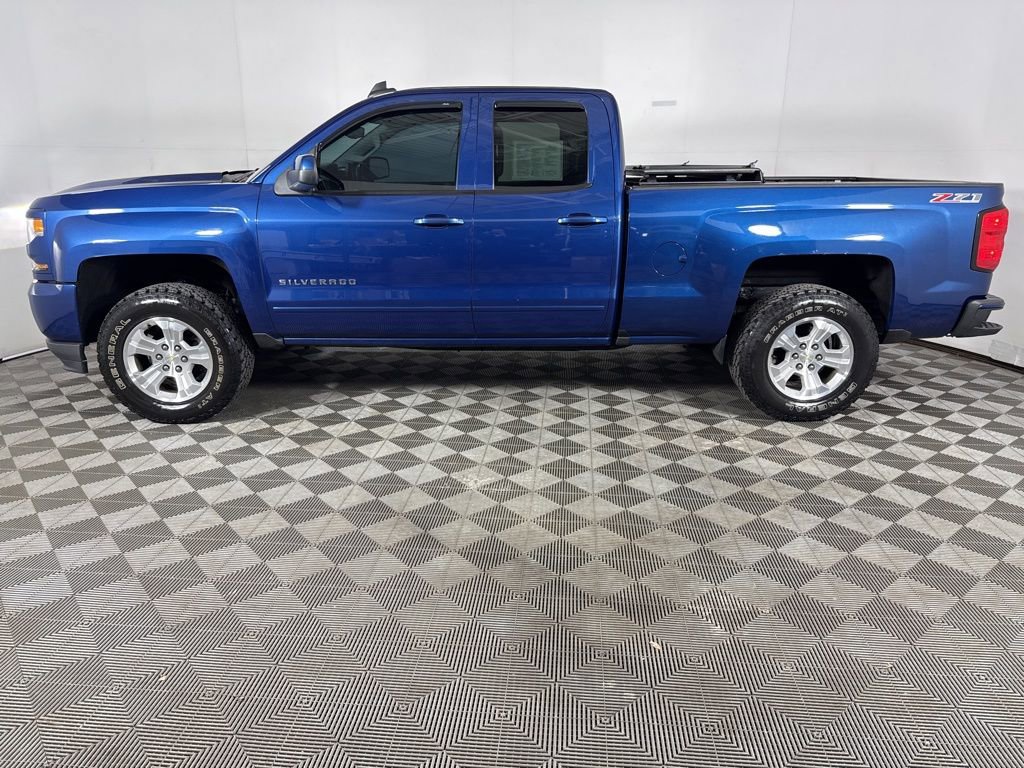Used 2017 Chevrolet Silverado 1500 LT w/ All Star Edition image 6