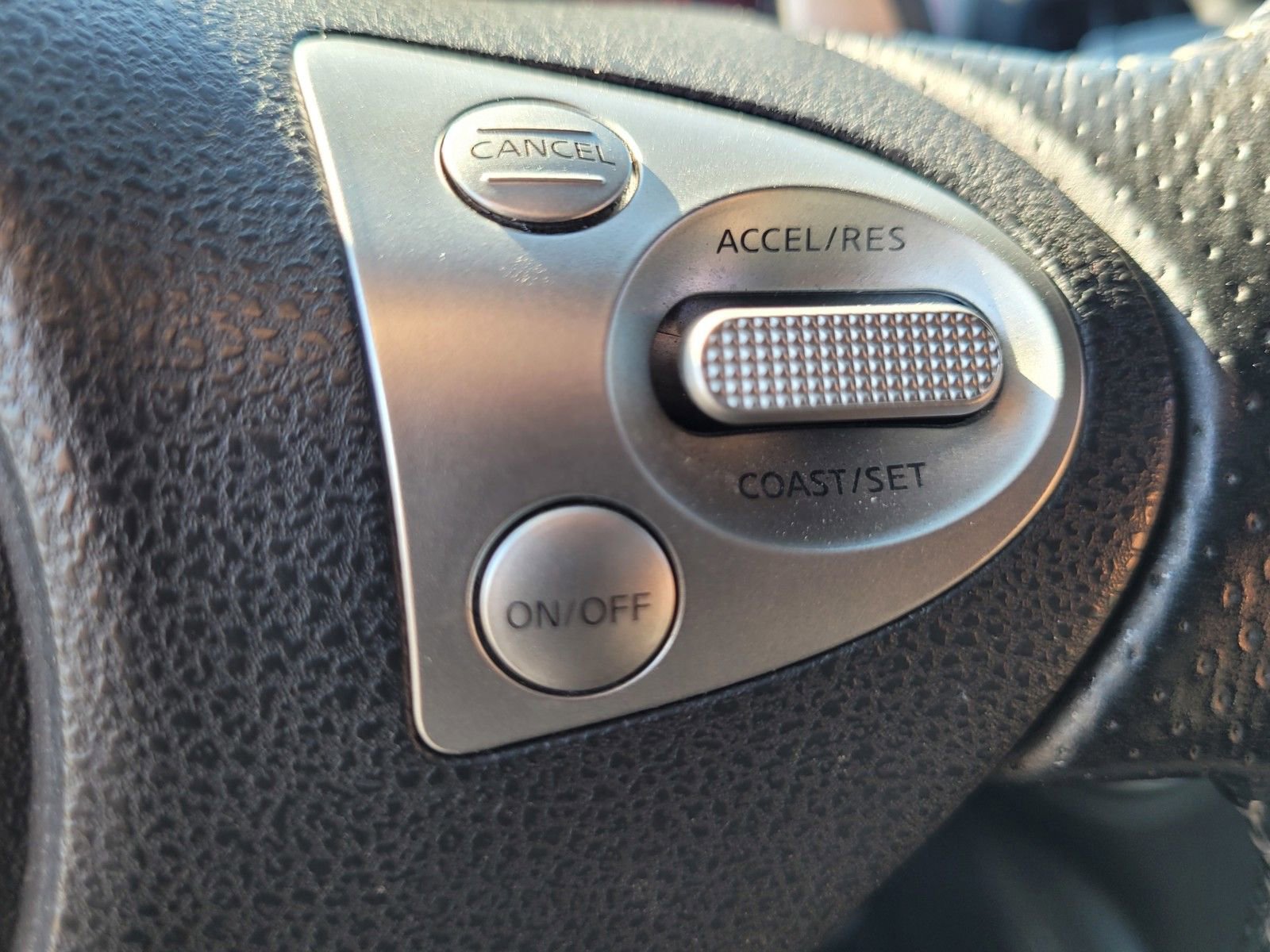 Used 2015 Nissan 370Z Touring w/ Aerodynamics Package image 24