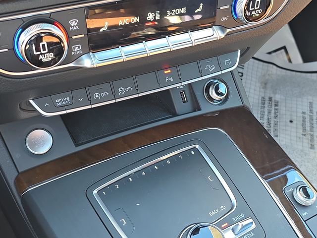 Used 2018 Audi Q5 2.0T Premium Plus w/ Premium Plus Package image 26