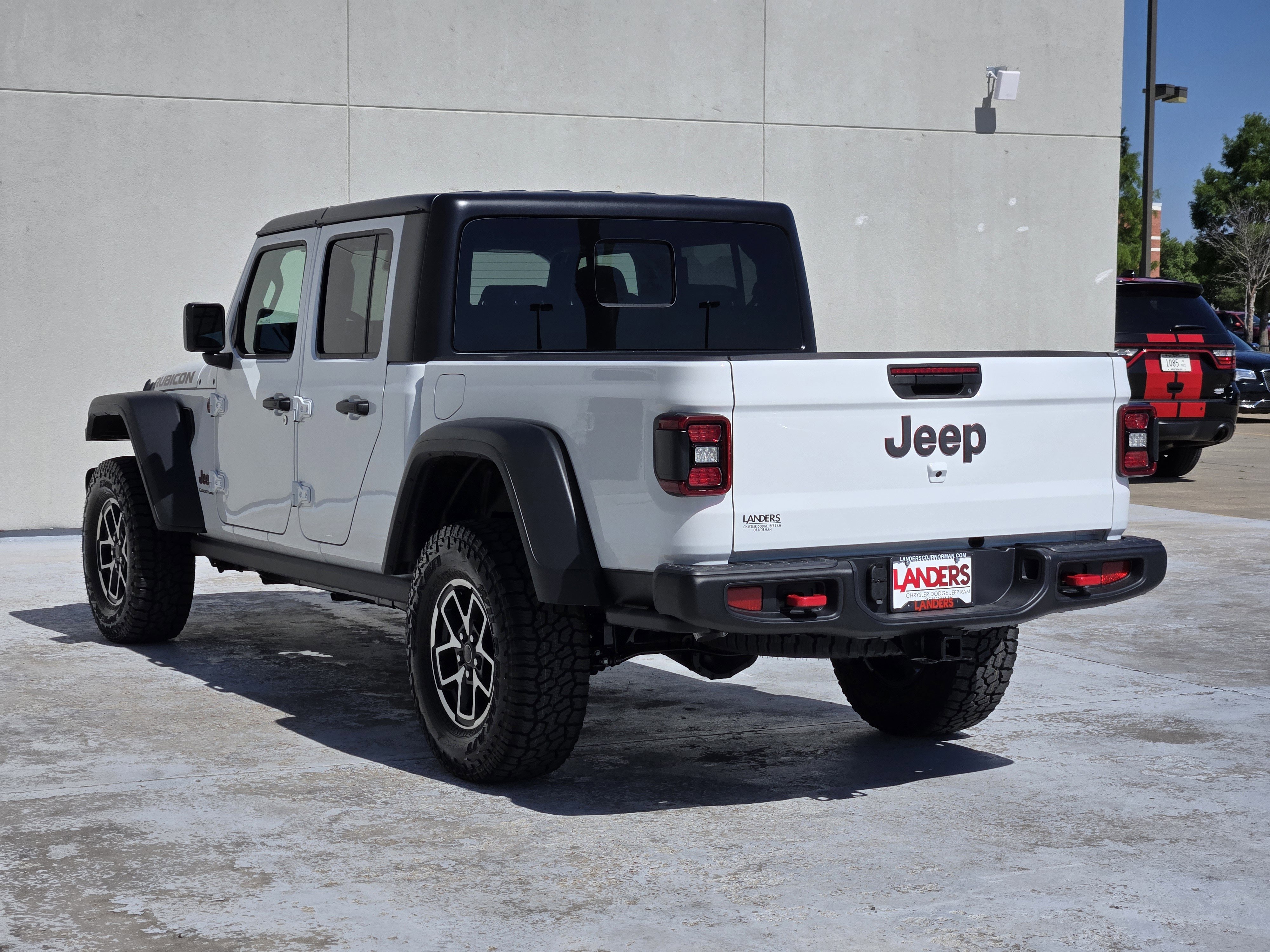 New 2025 Jeep Gladiator Rubicon w/ Convenience Group image 3