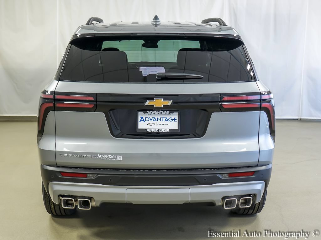 New 2026 Chevrolet Traverse LT w/ LPO, Floor Liner Package FWD image 6