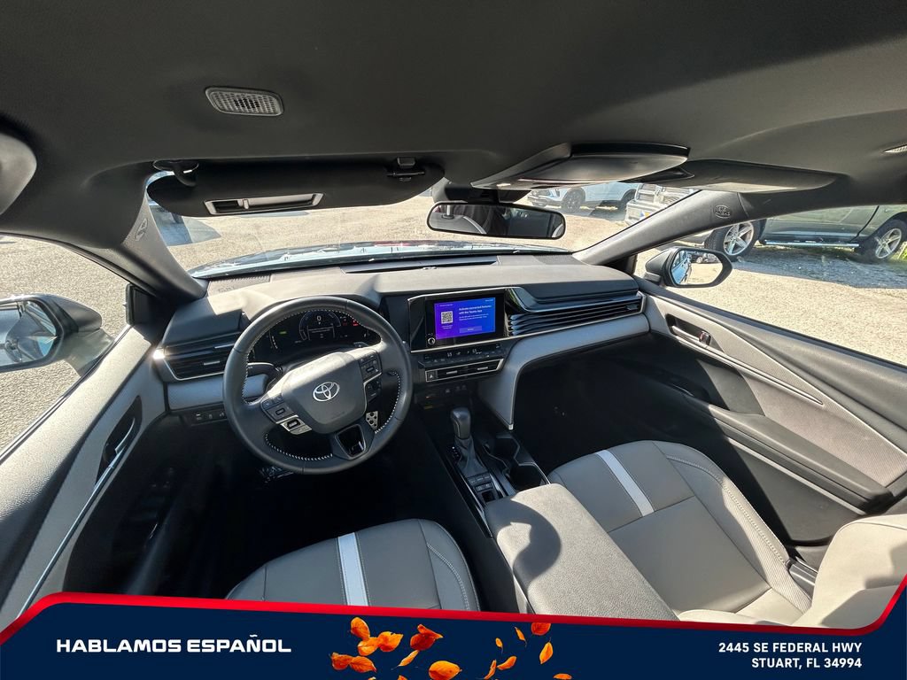Used 2026 Toyota Camry SE FWD image 28