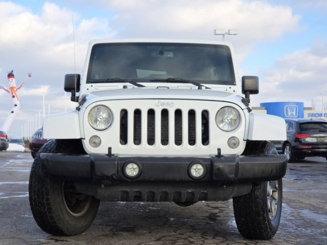 Used 2014 Jeep Wrangler Unlimited Rubicon w/ Connectivity Group image 9