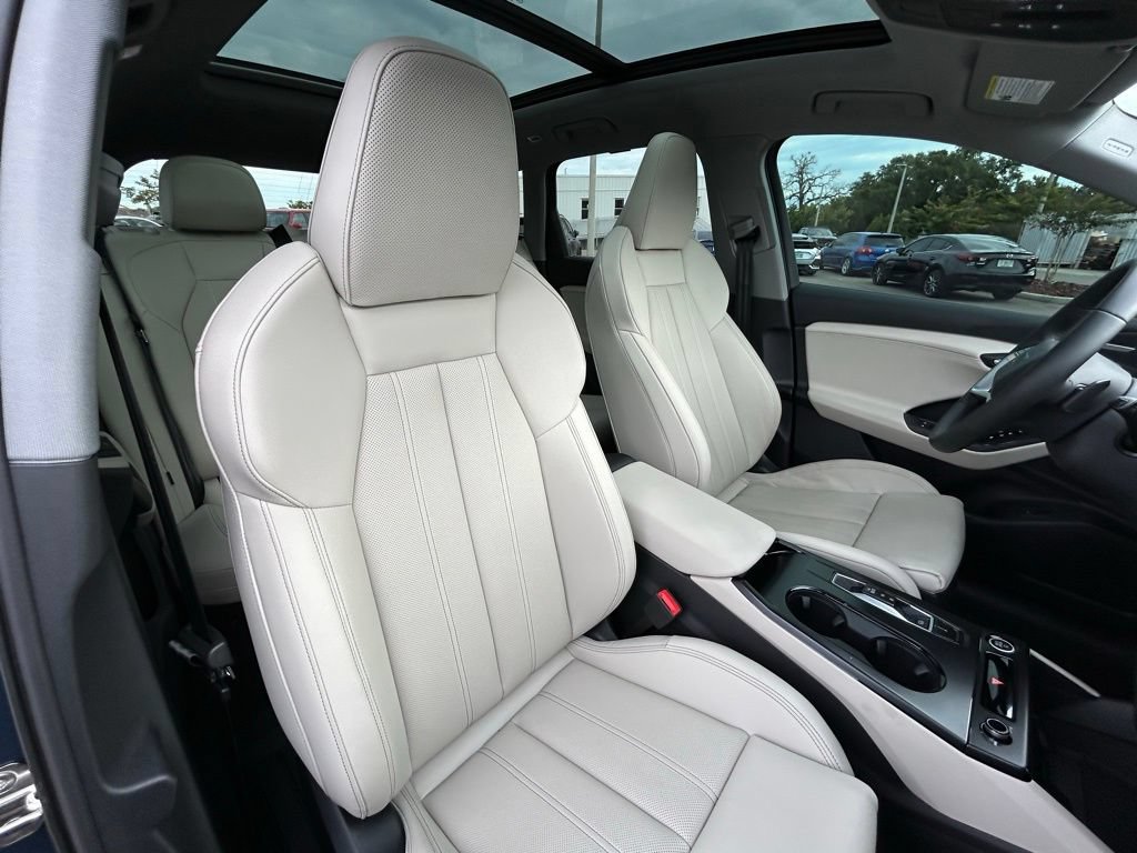 Used 2025 Audi Q6 e-tron Prestige w/ Beige Warm Weather Package AWD/4WD image 50