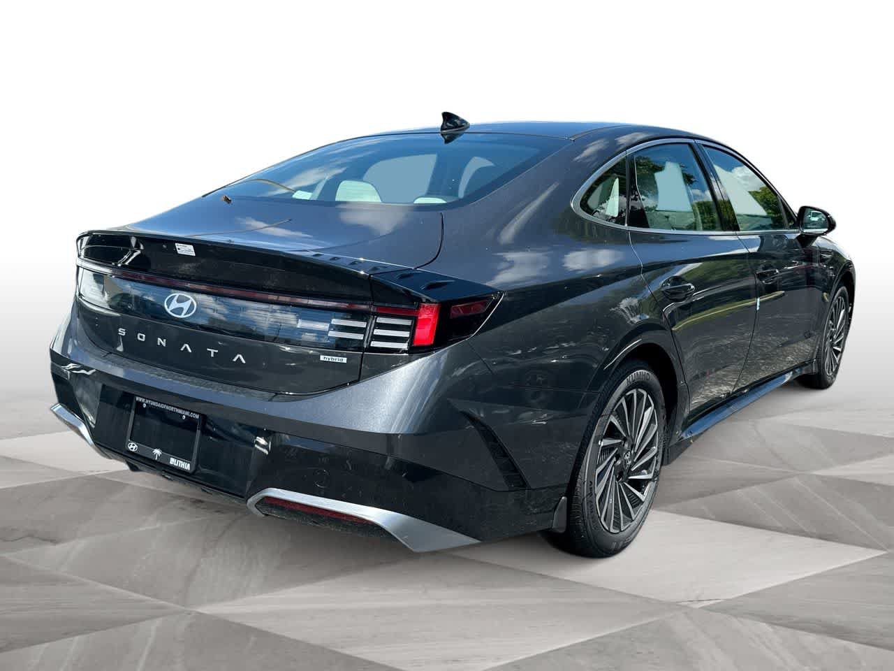 New 2025 Hyundai Sonata SEL FWD image 8