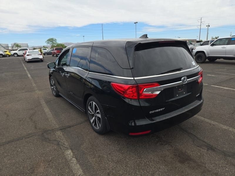 Used 2020 Honda Odyssey Elite image 2
