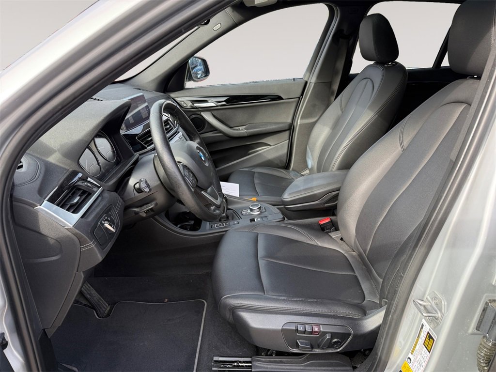 Certified 2021 BMW X1 xDrive28i w/ Convenience Package image 2