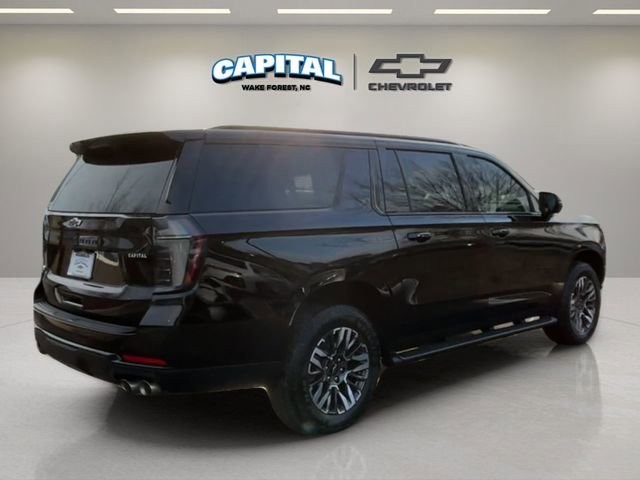 Used 2025 Chevrolet Suburban Z71 w/ Comfort Package image 5