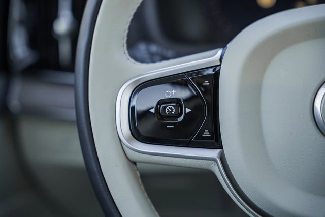 New 2026 Volvo XC90 T8 Ultra w/ Protection Package Premier image 29