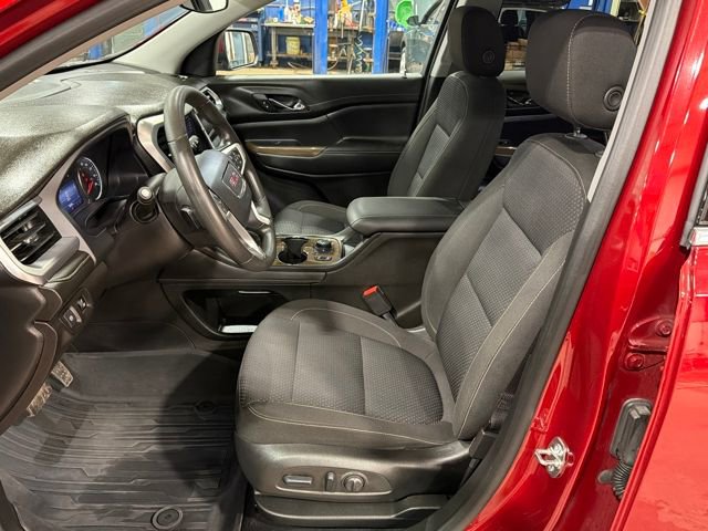 Used 2023 GMC Acadia SLE w/ Driver Convenience Package image 16