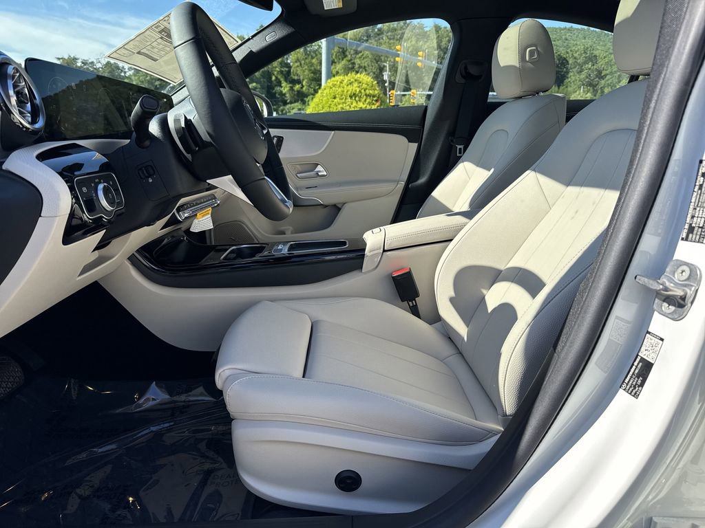 New 2026 Mercedes-Benz CLA 250 4MATIC image 16