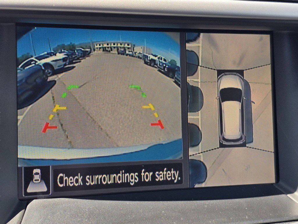 Used 2020 Nissan Pathfinder SL AWD/4WD image 4