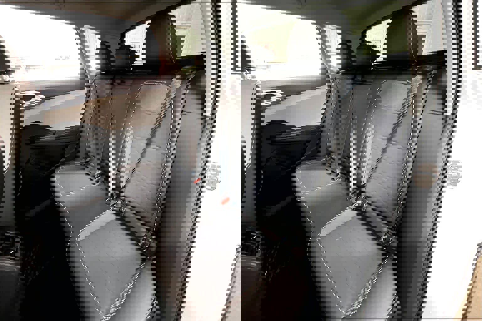 Used 2025 Volkswagen Taos SE image 28