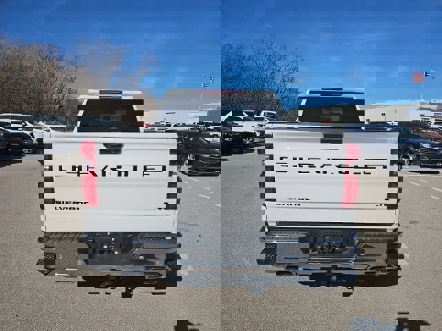 Used 2023 Chevrolet Silverado 1500 LTZ w/ Z71 Off-Road Package image 9