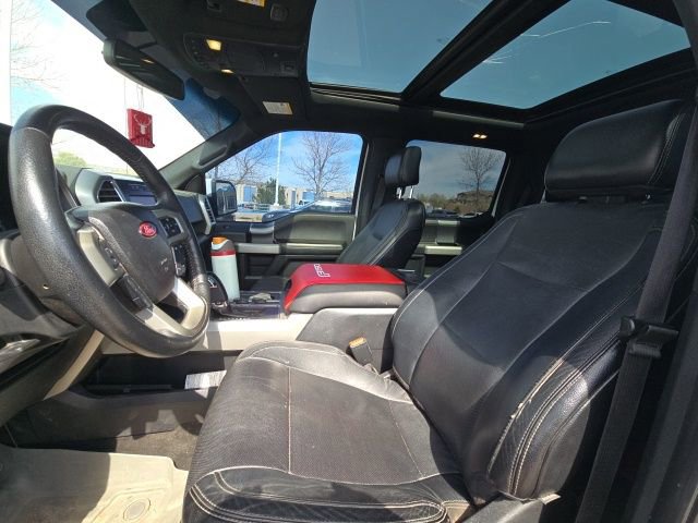 Used 2015 Ford F150 Lariat image 6