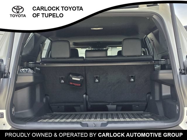 Used 2025 Toyota 4Runner TRD Off-Road Premium AWD/4WD image 34