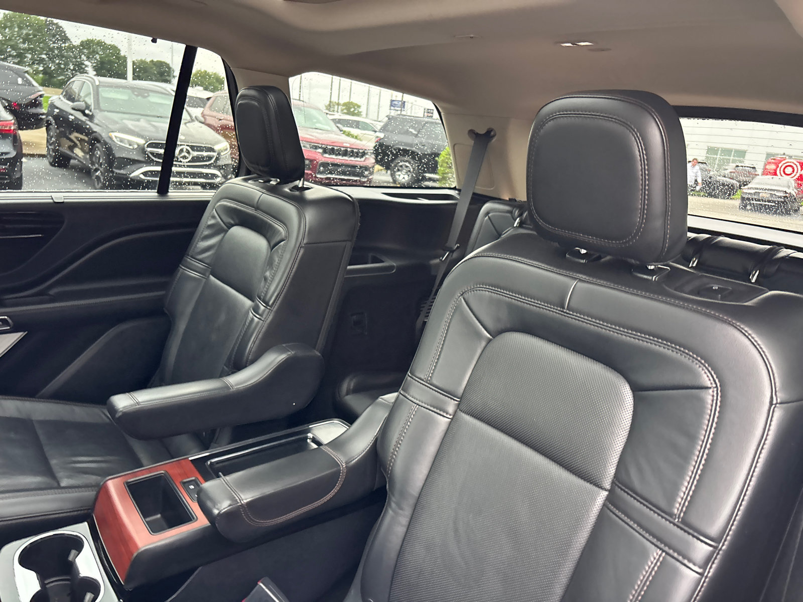 Certified 2021 Lincoln Aviator Reserve w/ Equipment Group 202A AWD/4WD image 26
