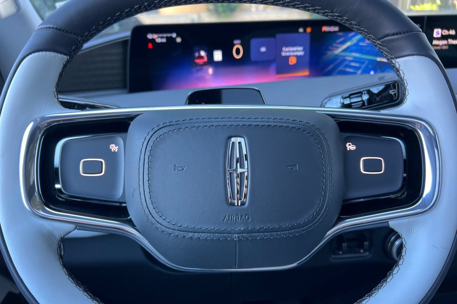 New 2026 Lincoln Navigator L Black Label AWD/4WD image 22