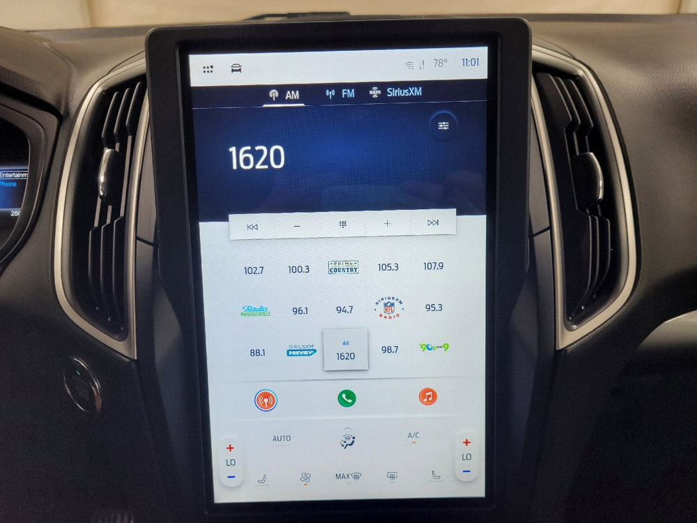 Used 2023 Ford Edge SEL image 25