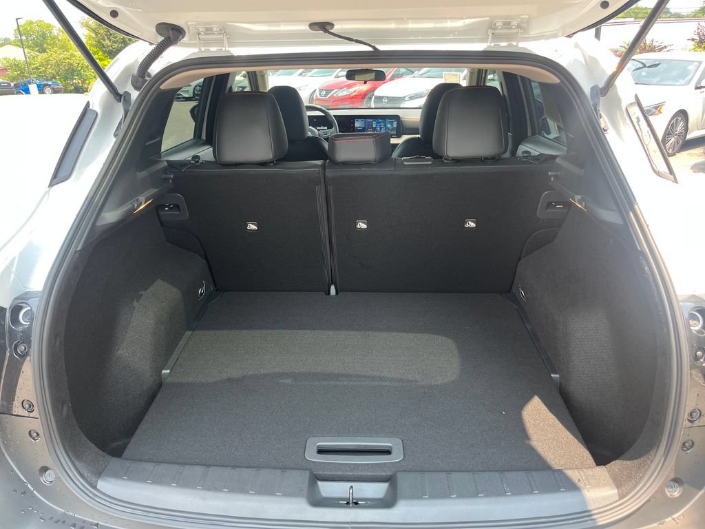 Certified 2026 Nissan Kicks SR FWD image 21