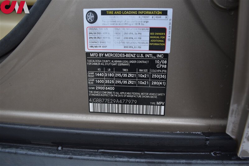 Used 2009 Mercedes-Benz ML 63 AMG 4MATIC image 30