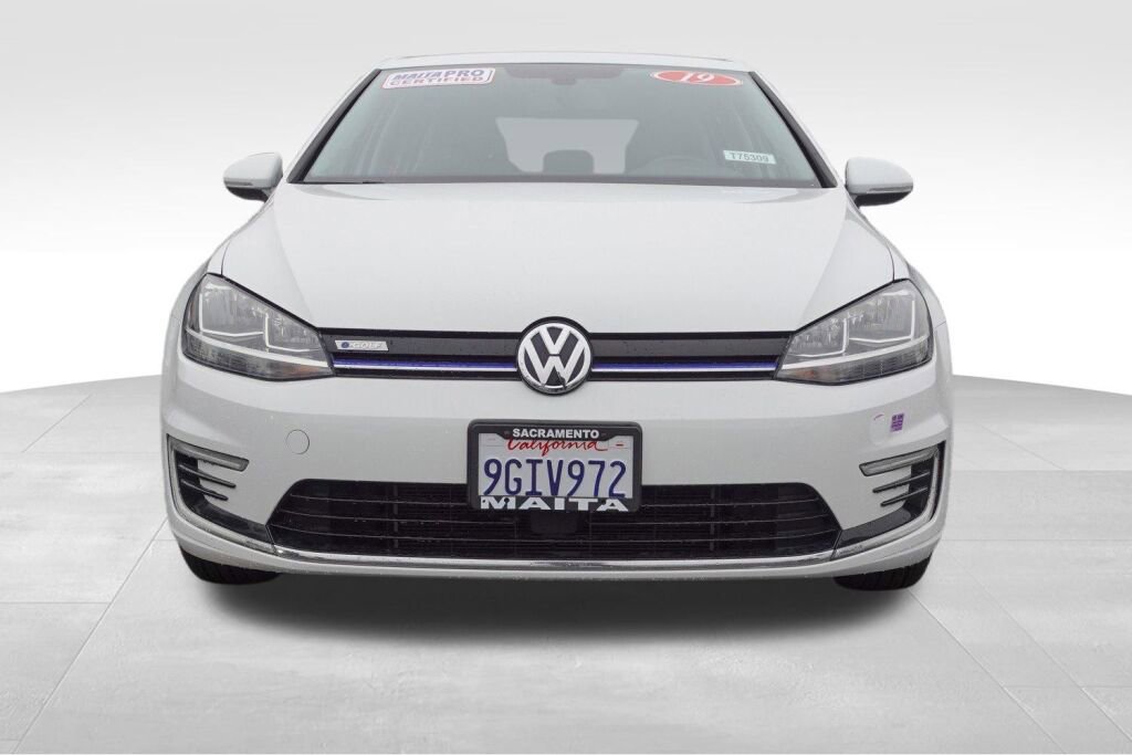 Used 2019 Volkswagen e-Golf SE w/ Driver Assistance Package image 9