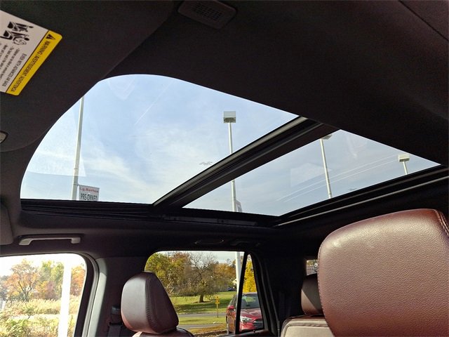 Used 2023 Ford Expedition Max Limited image 14