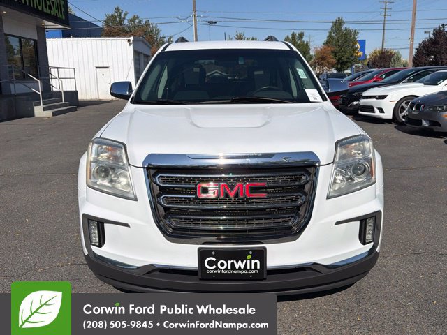Used 2017 GMC Terrain SLT w/ Open Road Package AWD/4WD image 2
