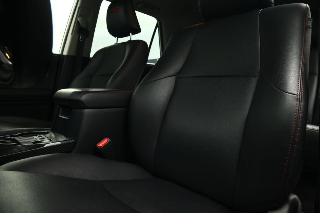 Used 2018 Toyota 4Runner TRD Off-Road Premium AWD/4WD image 58