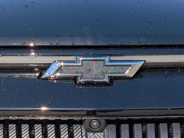 New 2026 Chevrolet Equinox EV RS FWD image 17