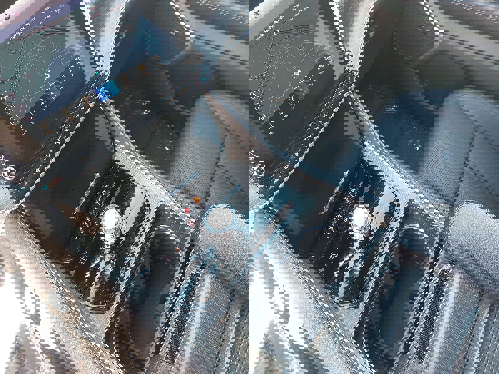 Used 2023 Jeep Wagoneer L Series II image 27