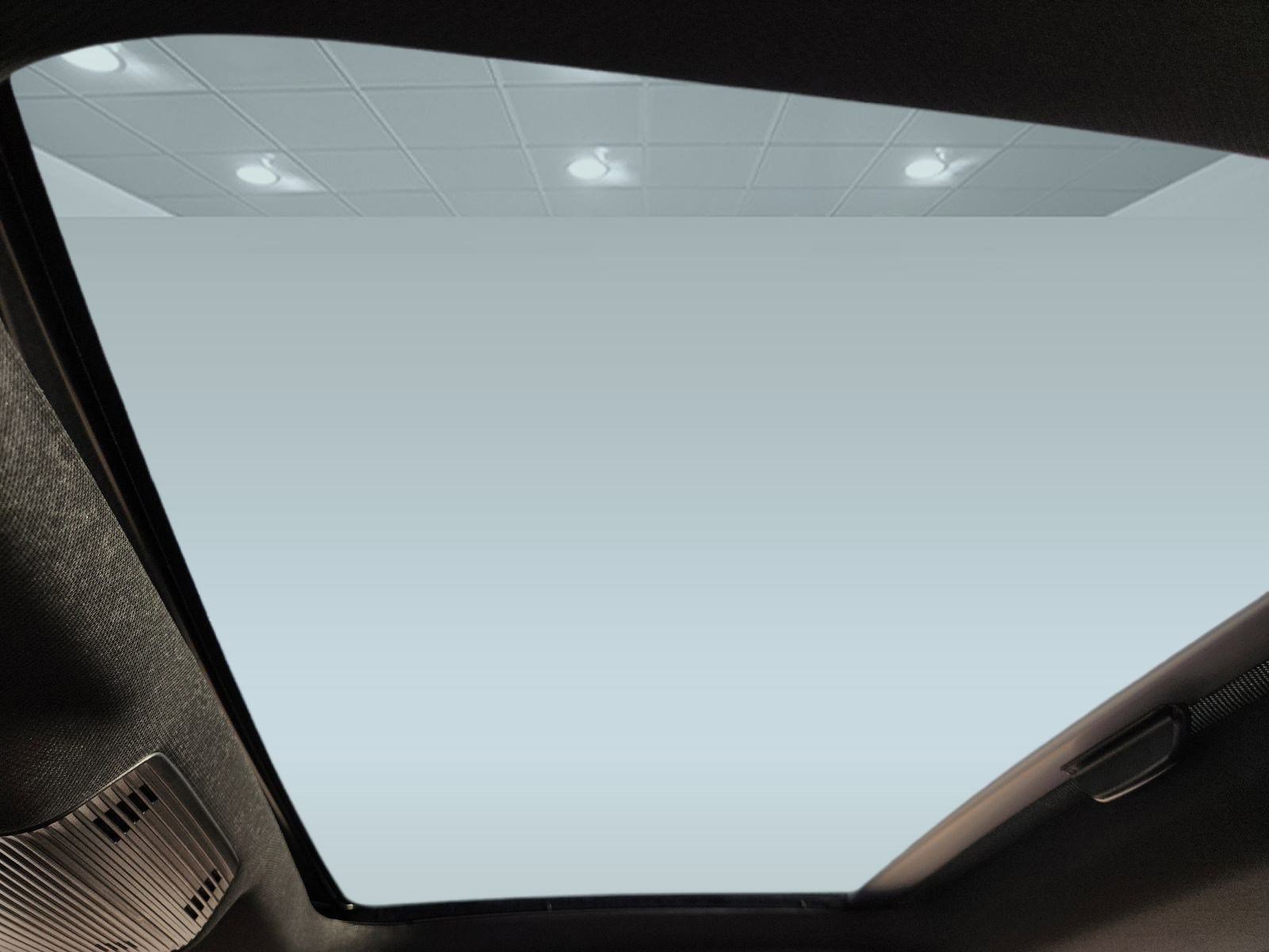 New 2026 Volkswagen Golf SE image 28