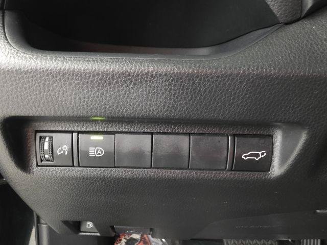 Used 2022 Toyota RAV4 SE AWD/4WD image 22