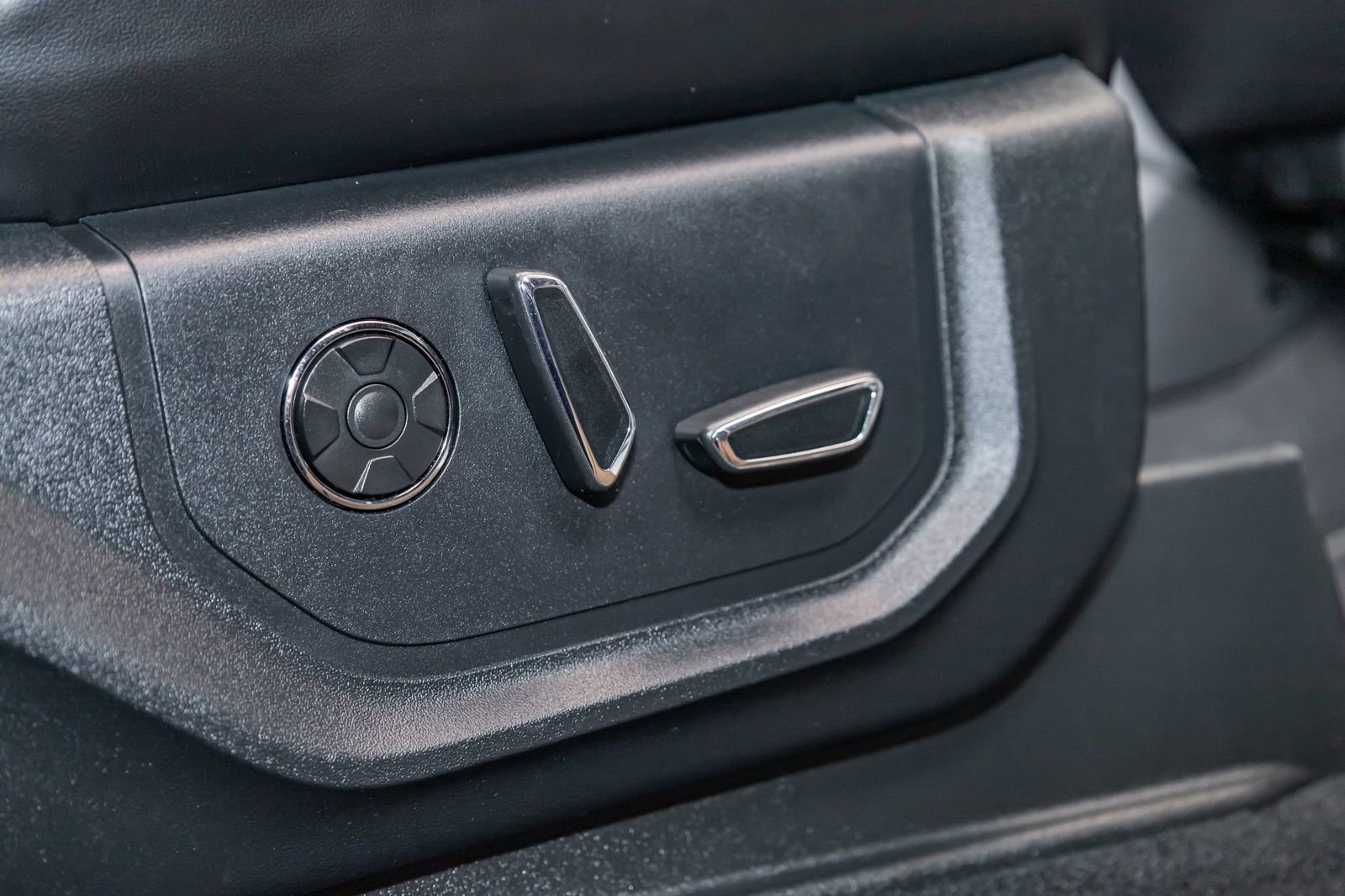 Used 2019 Ford F250 Platinum w/ Platinum Ultimate Package image 29