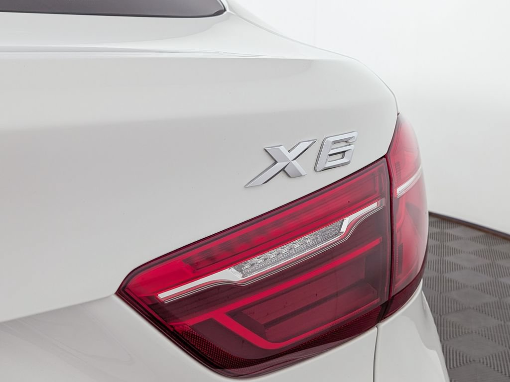 Used 2016 BMW X6 xDrive35i AWD/4WD image 11