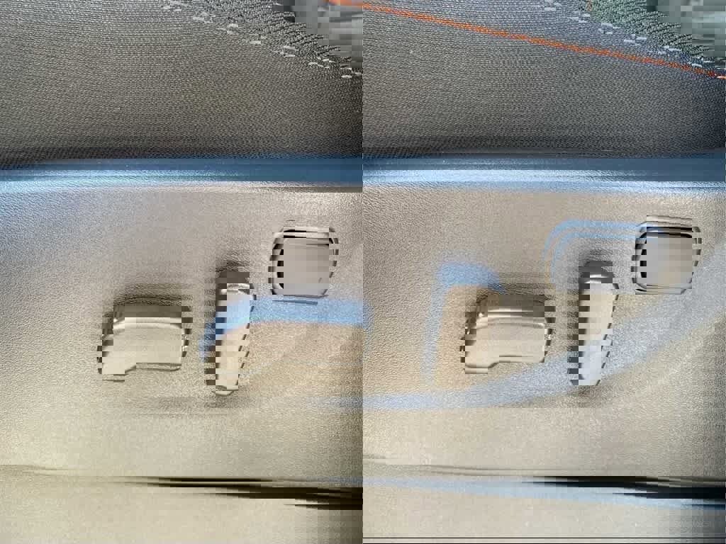 New 2025 Nissan Frontier PRO-4X image 10