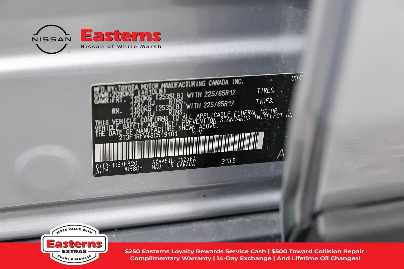 Used 2025 Toyota RAV4 LE AWD/4WD image 34