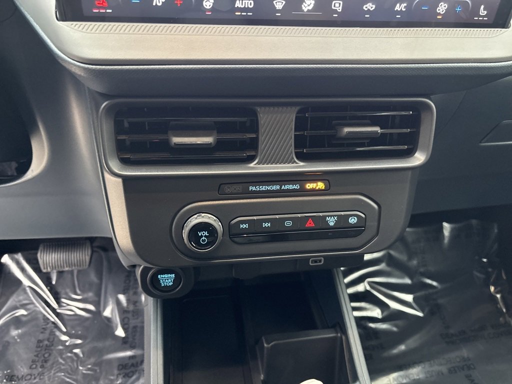 New 2025 Ford Maverick XLT w/ XLT Luxury Package image 21