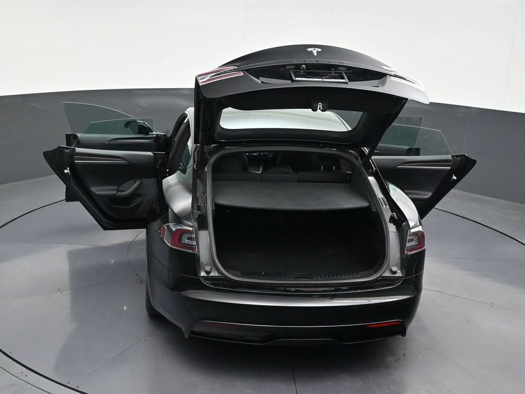 Used 2022 Tesla Model S image 34