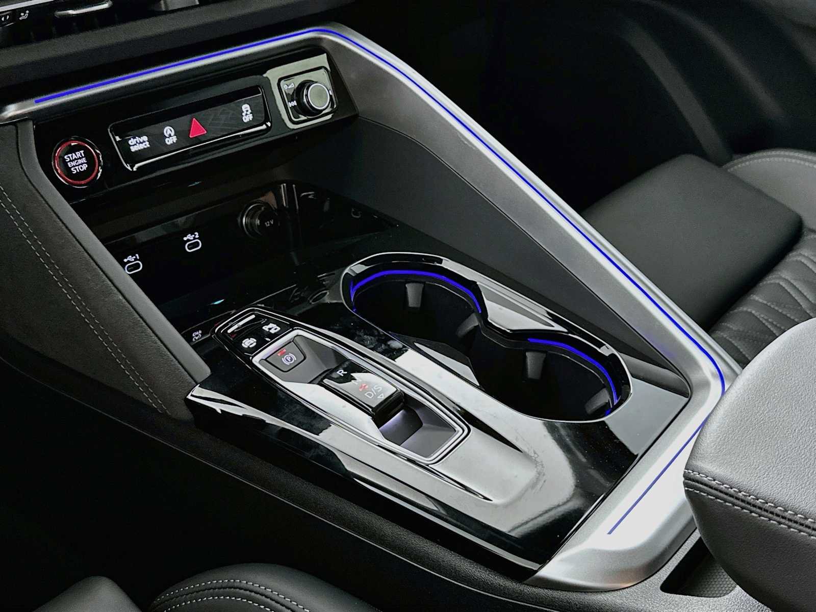 New 2026 Audi SQ5 Premium Plus AWD/4WD image 15