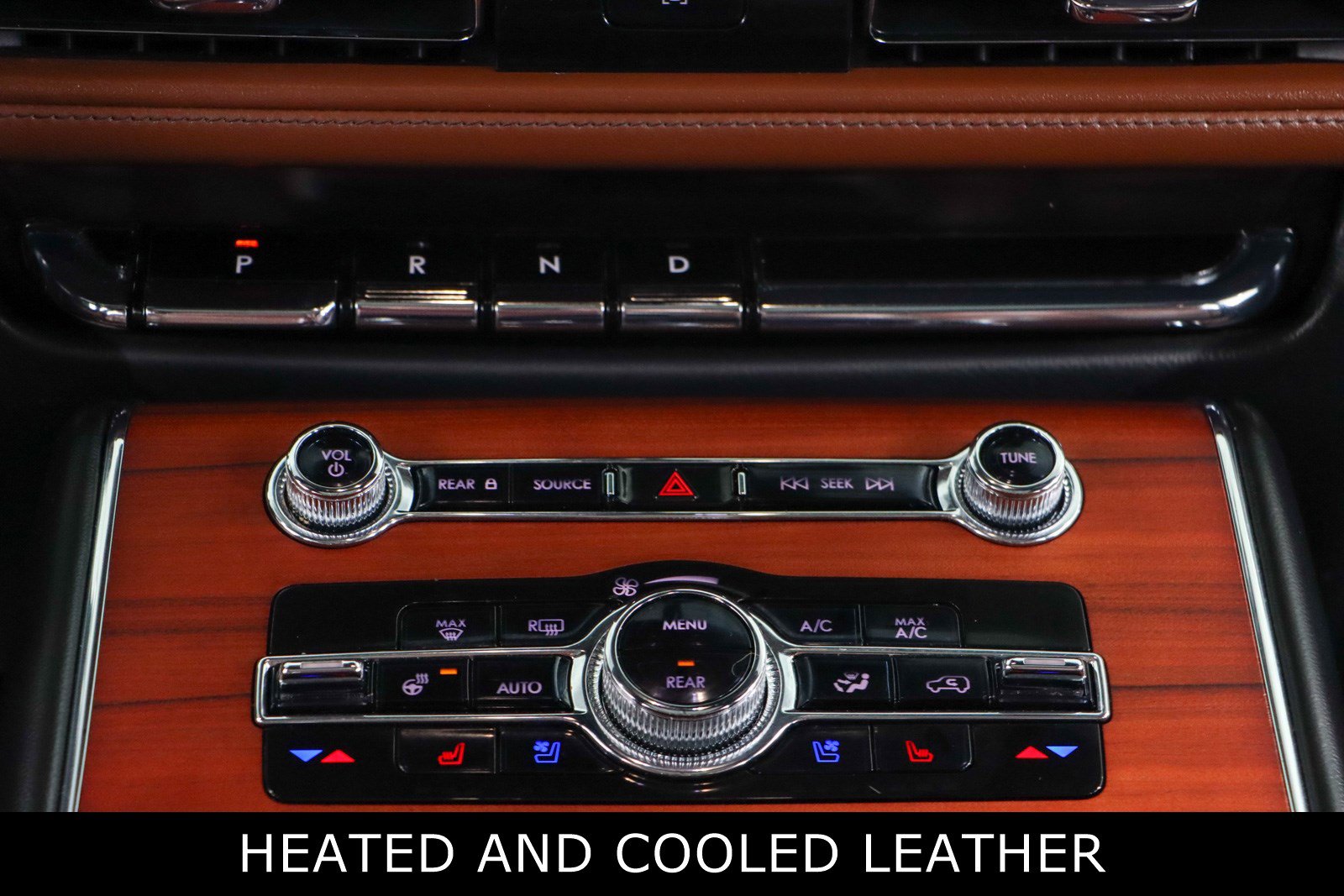 Used 2023 Lincoln Aviator Reserve w/ Equipment Group 201A image 20