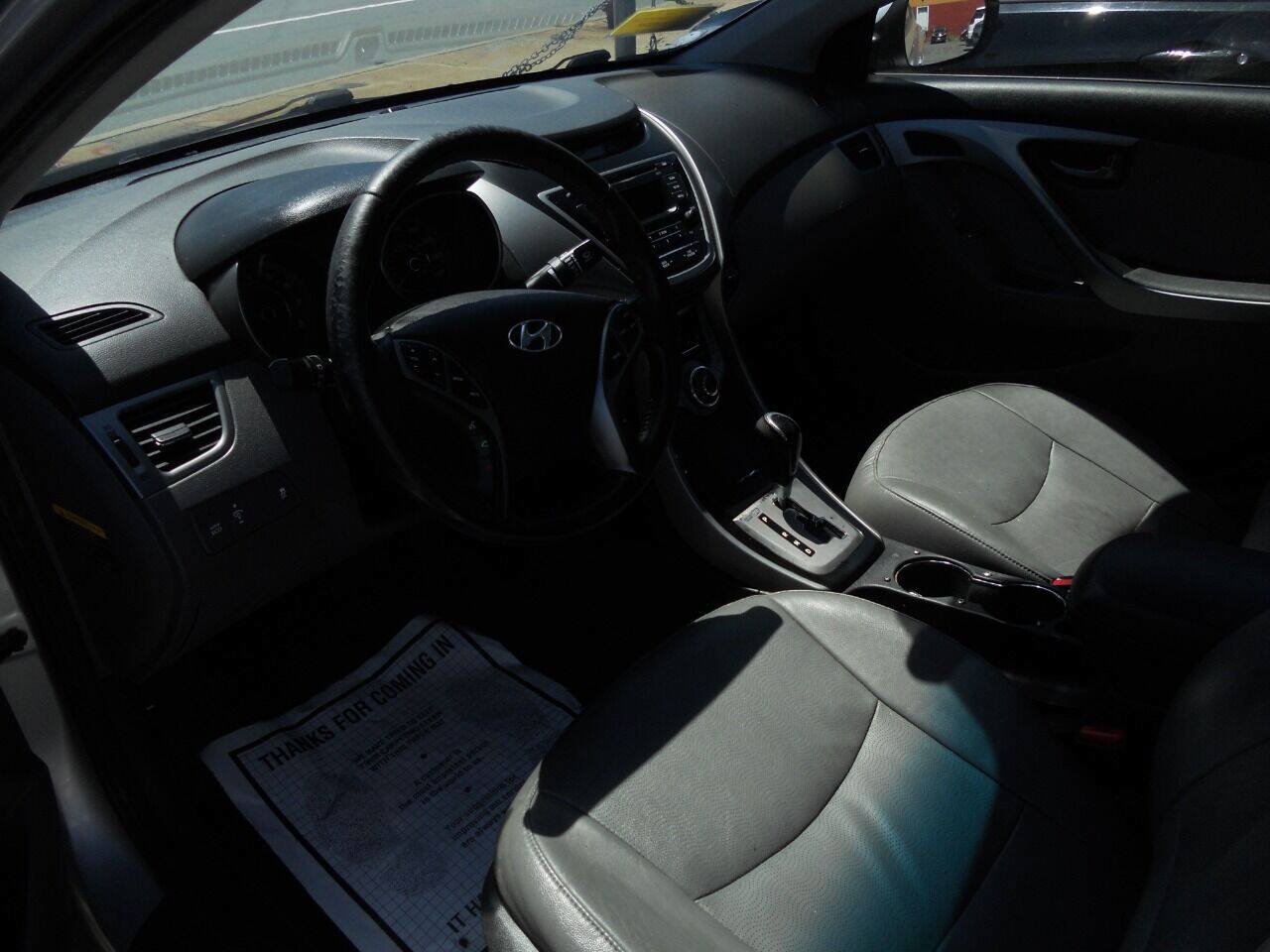 Used 2013 Hyundai Elantra Limited FWD image 3