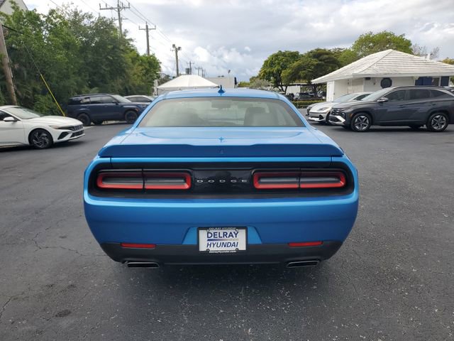 Used 2016 Dodge Challenger R/T Plus RWD image 5