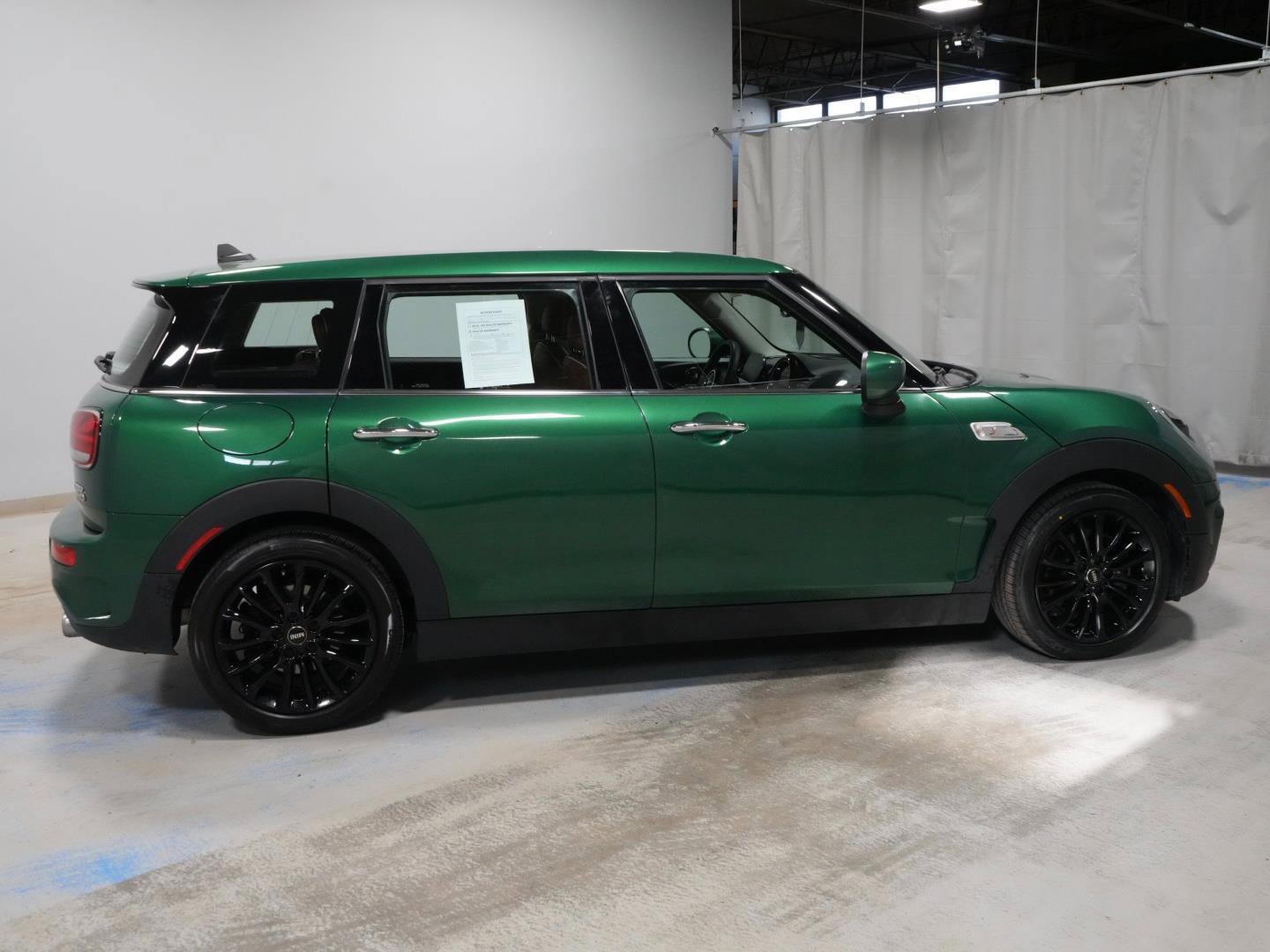 Certified 2023 MINI Cooper Clubman S w/ Signature Upholstery Package image 17