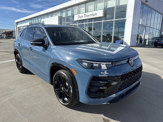 New 2026 Volkswagen Tiguan SE R-Line