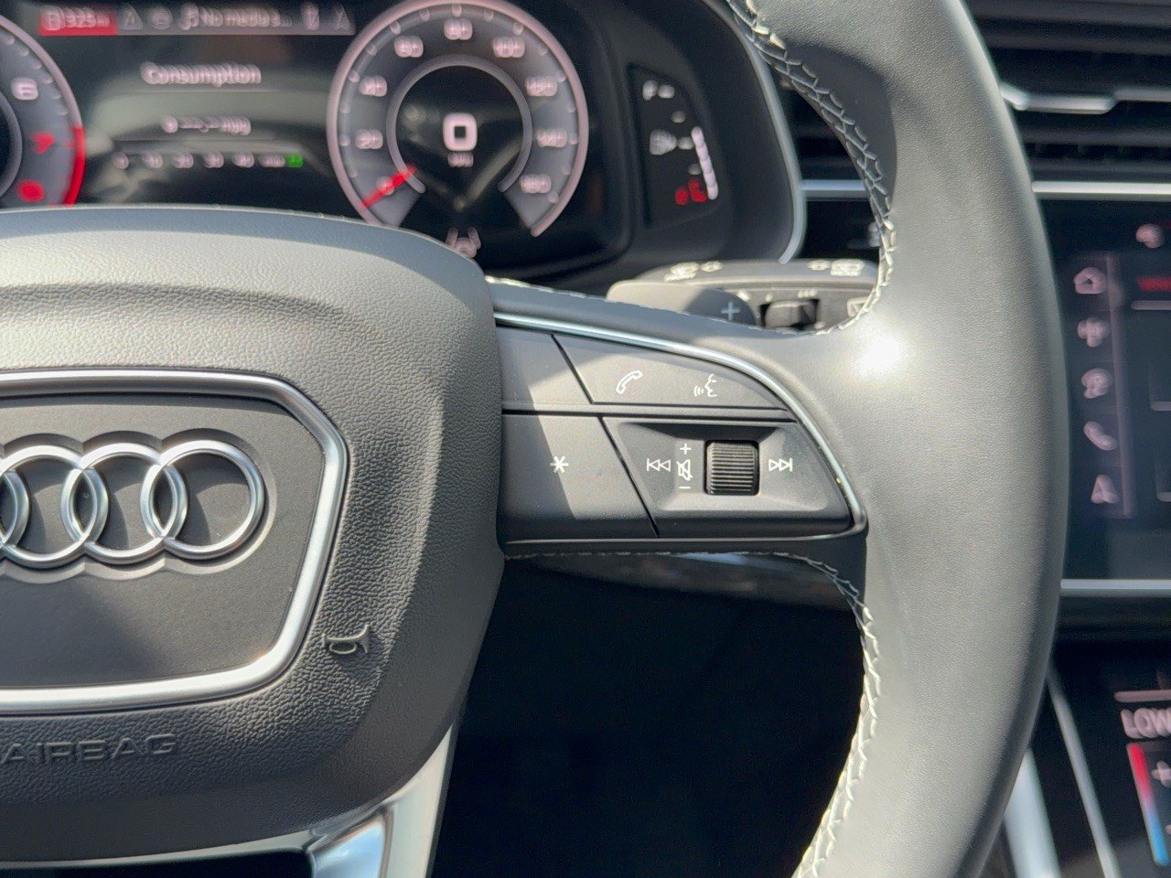 Certified 2026 Audi Q7 2.0T Premium Plus AWD/4WD image 19