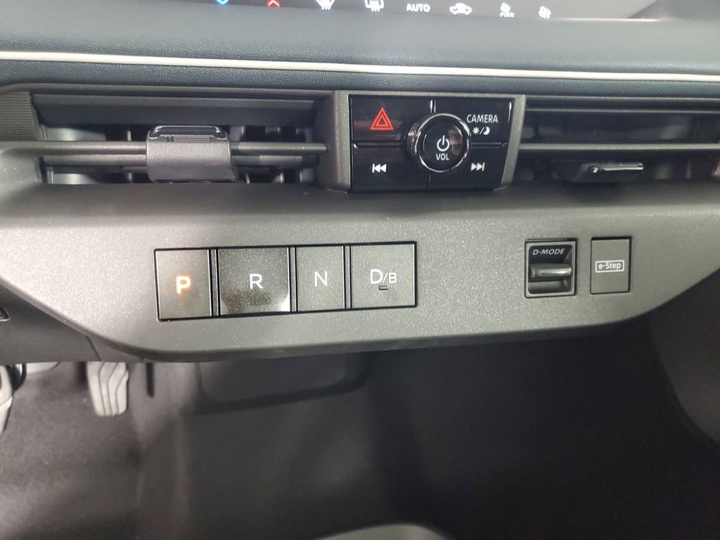 New 2026 Nissan Leaf w/ Floor Mat Package (S+) image 17