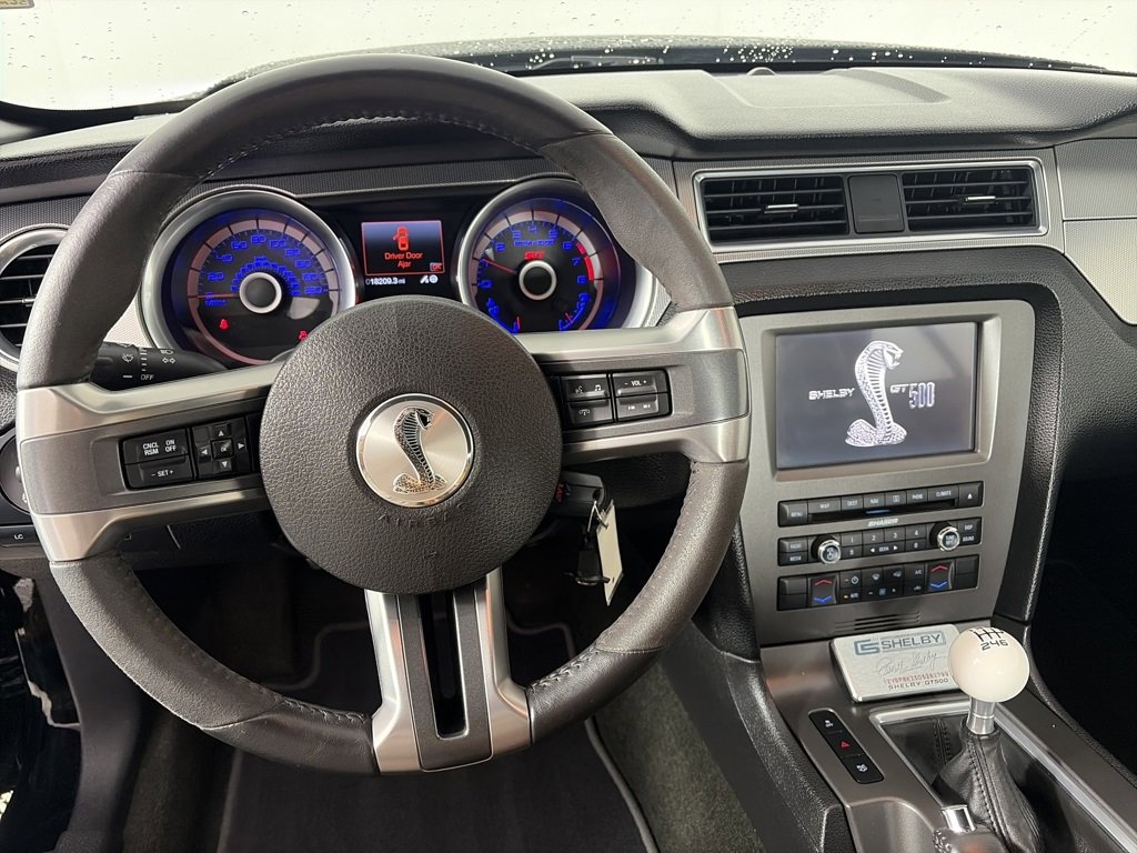 Used 2013 Ford Mustang Shelby GT500 image 14