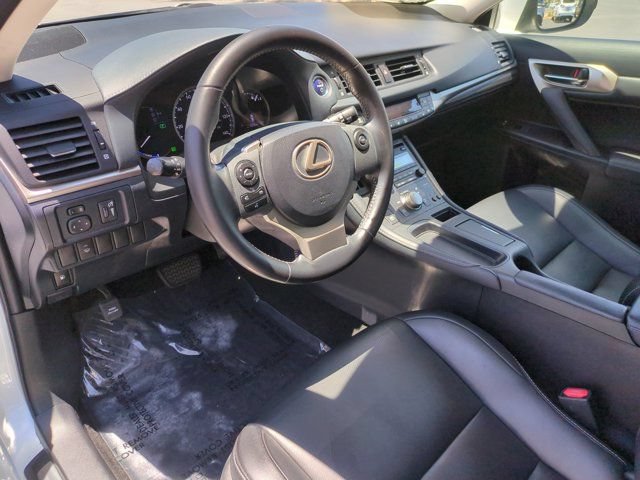 Used 2016 Lexus CT 200h w/ Seat Comfort Package FWD image 13
